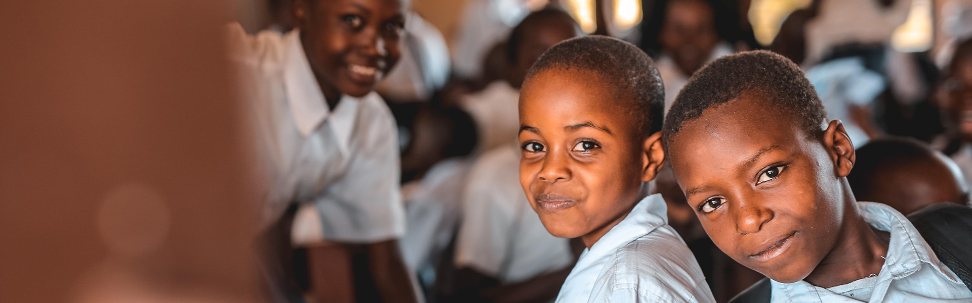 tanzania-school-children-smiling